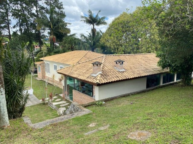 WhatsApp Image 2022-10-19 at 15.42.15 (1)